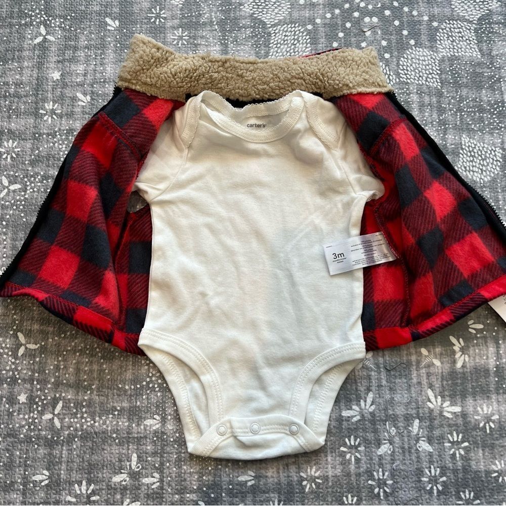Carter's 2 piece set - Picture 2 of 6